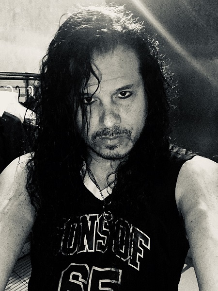 800px-Jeff_Scott_Soto_2019.jpg