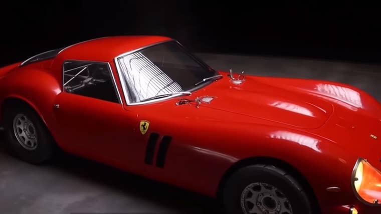 Handmade-_-鐵皮製作的法拉利還能遙控The-Ferrari-made-of-iron-can-also-be-remote-con...jpg