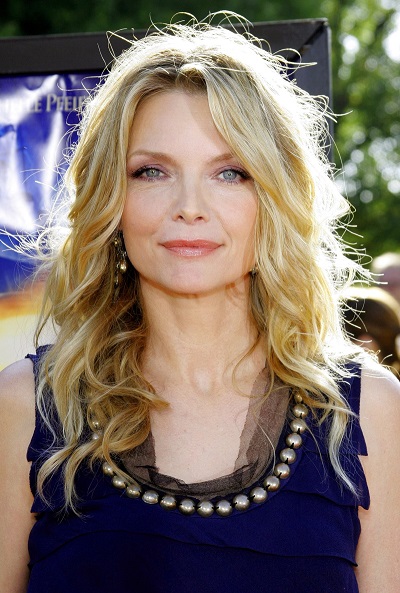 Michelle-Pfeiffer-Hairstyl-Blonde.jpg